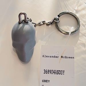 Alexander McQueen Grey Leather Skull Keychain